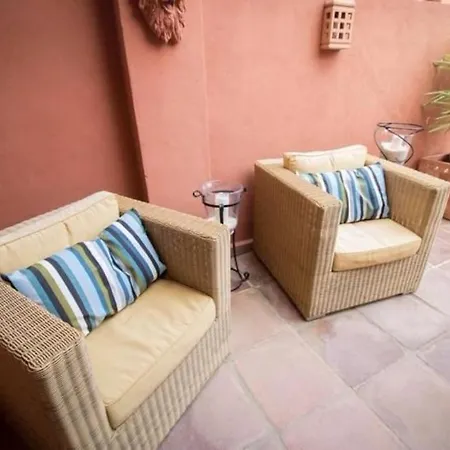 023 Enchanting 4 Bed Traditional Townhouse In Costa Prázdninový dům Benalmádena